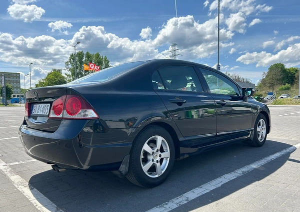 Honda Civic cena 17999 przebieg: 190000, rok produkcji 2007 z Stopnica małe 277